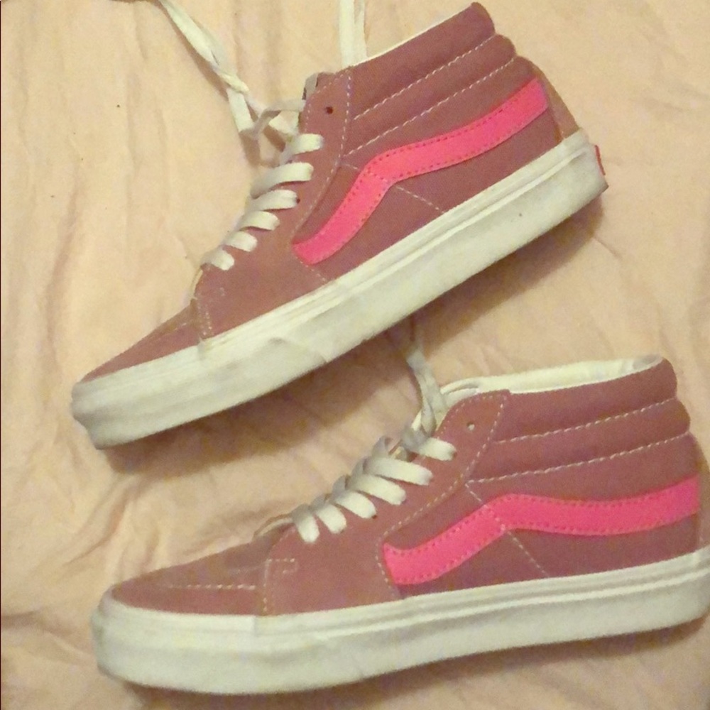 Vans skate mid